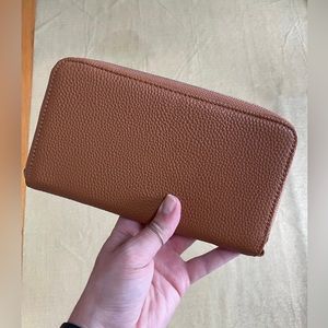 Thirty One Jewell Wallet